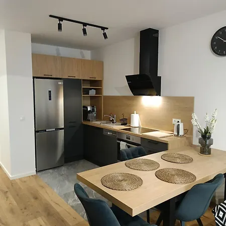 Walendow Apartament アパート *